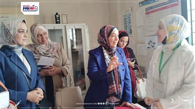 وكيل الصحة بالفيوم تترأس فريقا شاملا إدارات المديرية للمرو على وحدات الأعتماد
