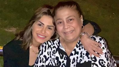 منة فضالي تكشف عن معاناتها بسبب مرض والدتها: والله ما عارفة أعمل إيه