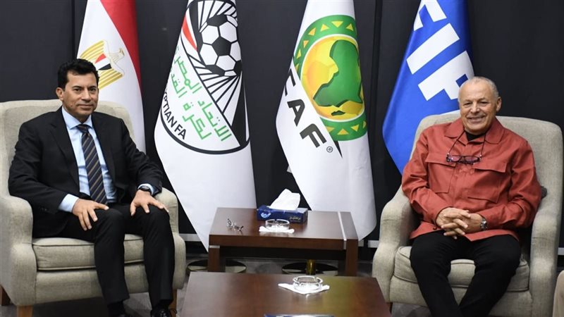 أبوريدة ووزير الرياضة