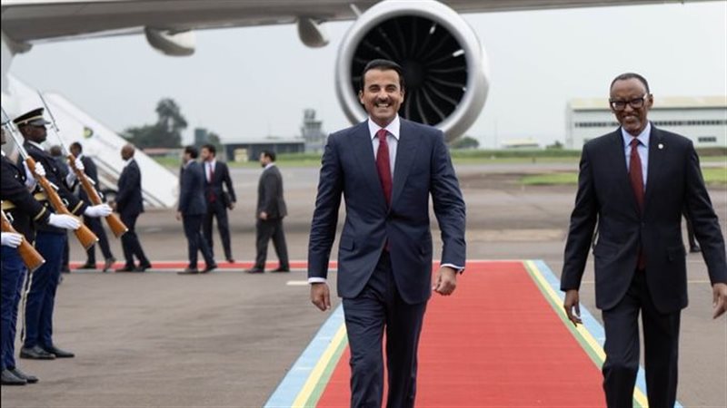 أمير قطر يشيد بجهود