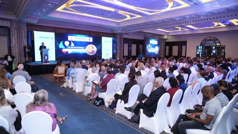 الدكتور أشرف صبحي