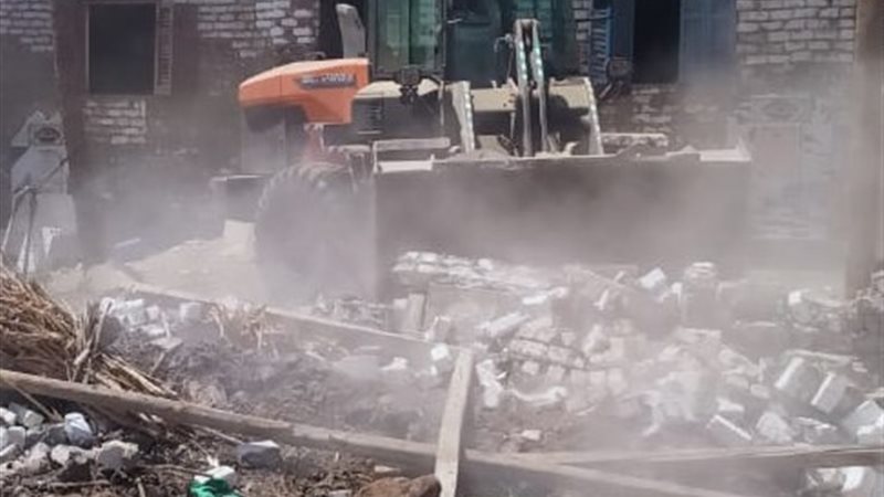 ازالة التعديات بمحافظة