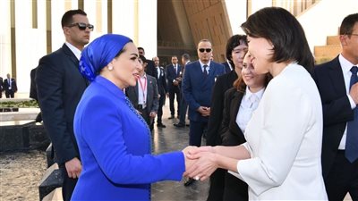 انتصار السيسي: أشعر بالفخر دائمًا باستقبال ضيوفنا في المتحف المصري الكبير