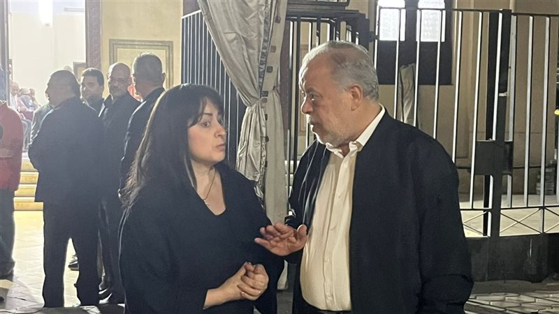 أشرف زكي وهند عاكف