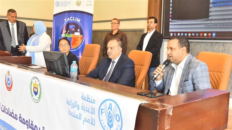 محافظ أسيوط 