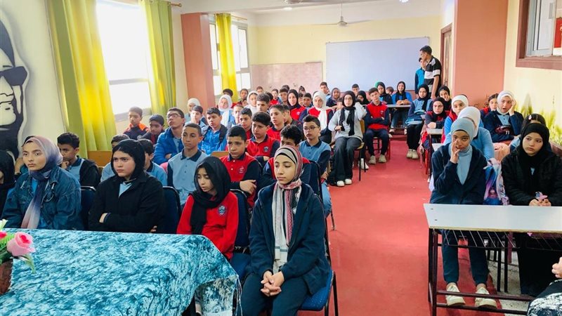 جانب من الندوات