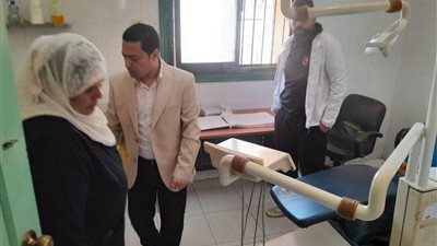 وكيل صحة دمياط بجولة مفاجئة بوحدات فارسكور.. إحالة مديرين للتحقيق بسبب الإهمال