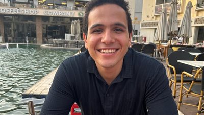 محامي الطالب المفصول من جامعة القاهرة يكشف تفاصيل جديدة |خاص
