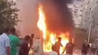 تفحمت بالكامل.. السيطرة على حريق نشب بسيارة ملاكي بحدائق القبة 