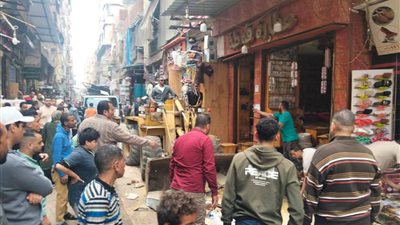 حملة مكبرة ترفع 1435 إشغال طريق  وتعيد الانضباط للشوارع بكفر الدوار