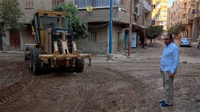 محافظ أسيوط: تمهيد وتسوية شوارع أبو جبل بديروط استعدادًا لتركيب بلاط الإنترلوك