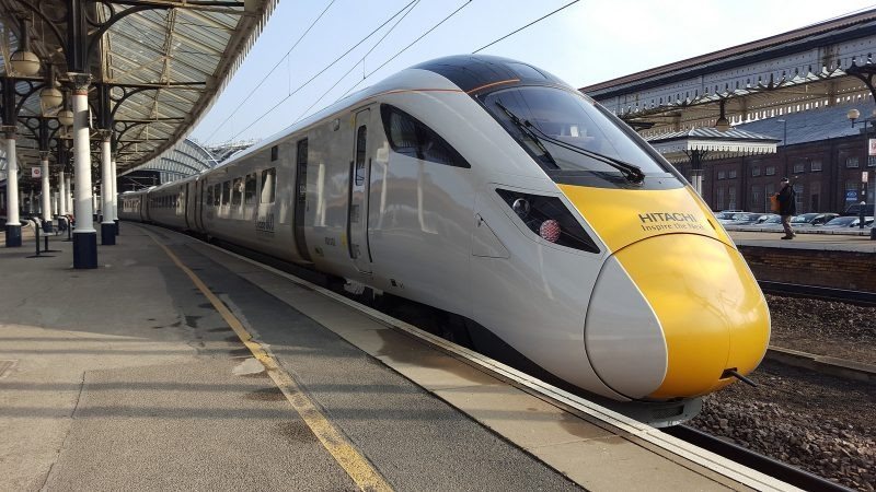 القطار السريع