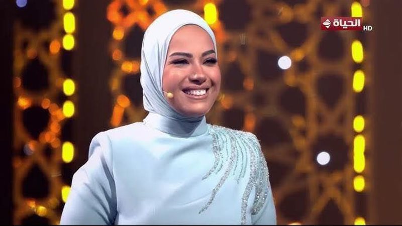 الاعلامية اية عبد