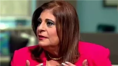 تشييع جنازة الإعلامية ميرفت سلامة من مسجد الثورة بمصر الجديدة| صور