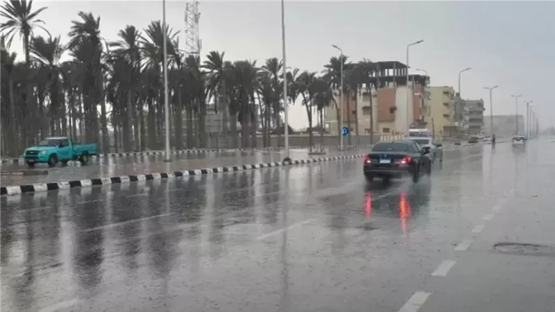  سقوط الأمطار