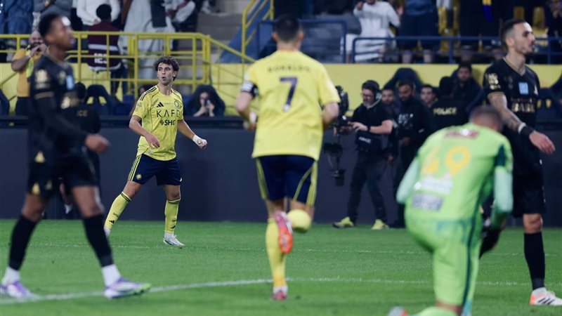 رونالدو يحتفل بهدفه