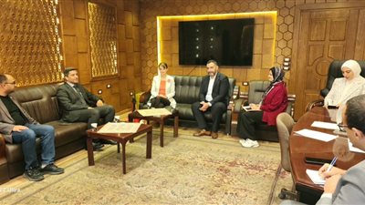 الحجر الزراعي يعقد اجتماعاً مع السفيرة الرومانية بالقاهرة لبحث تعزيز الصادرات