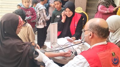 تقديم خدمات طبية وتوعوية خلال قافلة سكانية مجانية بالدلنجات بالبحيرة