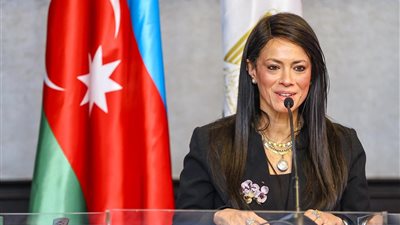 وزيرة التخطيط  تفتتح منتدى الأعمال المصري الأذري بالقاهرة 