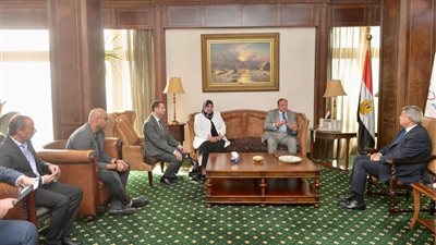 تعاون ثنائي مشترك بين 