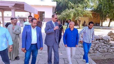 محافظ سوهاج يوجه بسرعة تطوير ورفع مستوى الخدمات بمنطقة 