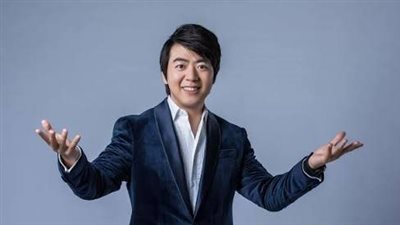 عازف البيانو العالمي لانج لانج يفتتح الدورة الأولى لمهرجان 