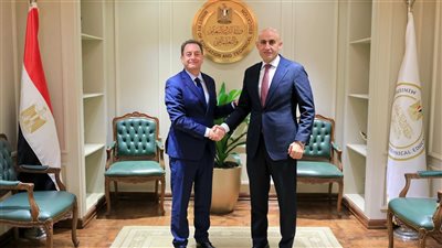وزير التعليم يستقبل السفير الفرنسي بالقاهرة لبحث سبل تعزيز التعاون