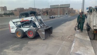 محافظ الجيزة يتابع حملات النظافة والتجريد أعلى وأسفل محور عمرو بن العاص