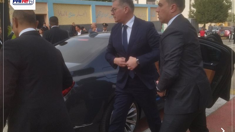 وزير البترول 