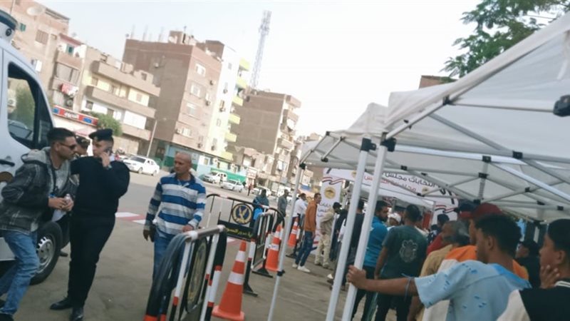 جانب من التوافد