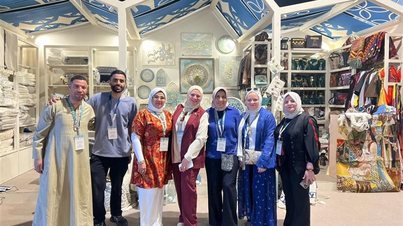 جانب من المعرض