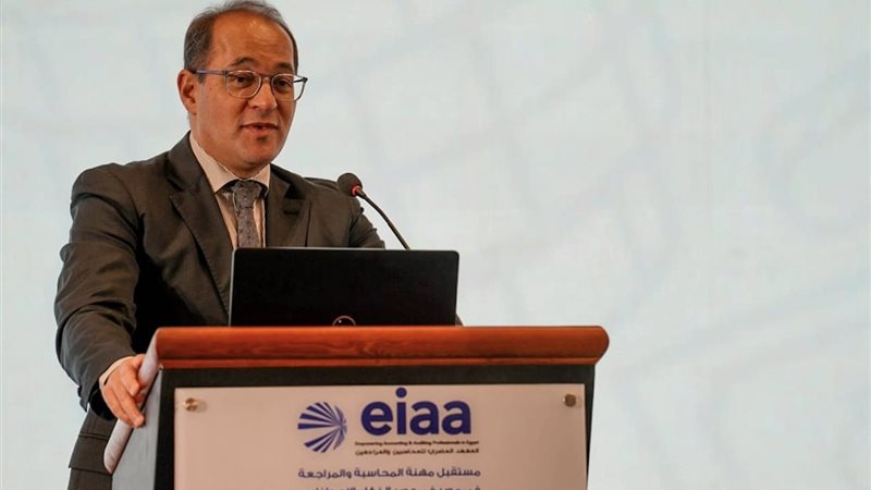 وزير المالية 