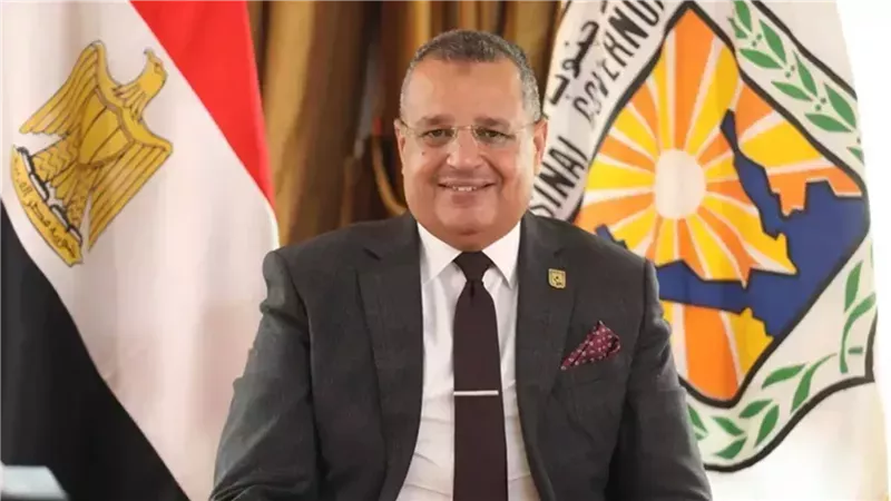 خالد مبارك، محافظ