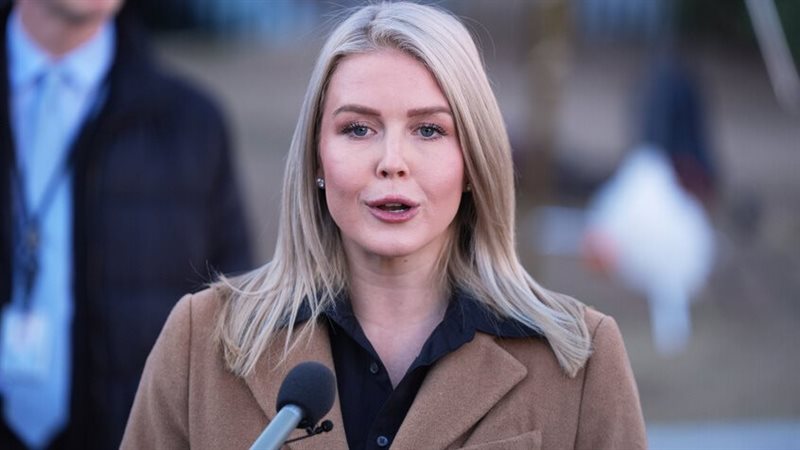 كارولاين ليفيت