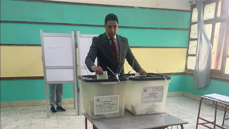 الدكتور أحمد محسن