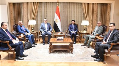 وزير الشباب والرياضة يجتمع مع شركة سبيشال جروب لبحث تطوير منظومة الطب الرياضي 