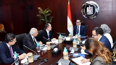وزير الاستثمار يلتقي وفد شركة الصين الوطنية للإطارات لتعزيز الاستثمارات بمصر