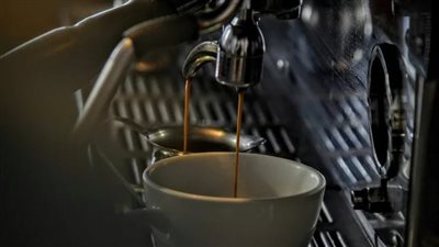 الإفراط في تناول الكافيين يؤدي إلى الإصابة بنوبة قلبية