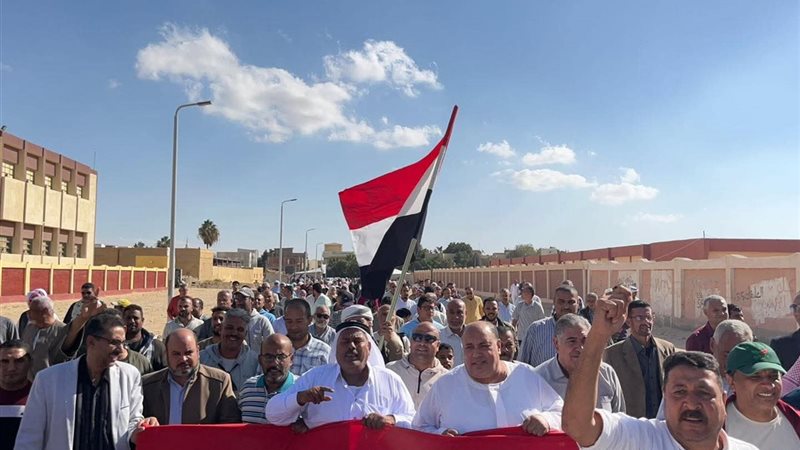 توافد  المواطنين