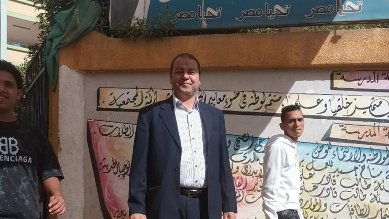 الدكتور مصطفى يوسف