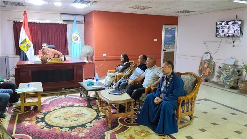 خلال الاجتماع 