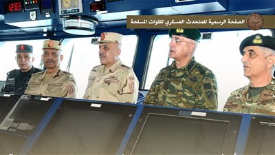 وزير الدفاع يشهد تنفيذ المرحلة الرئيسية للتدريب المشترك 