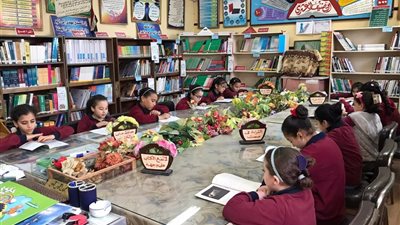 زيتون الرسمية لغات بإدارة إدكو التعليمية تتوج  بلقب أفضل مدرسة 