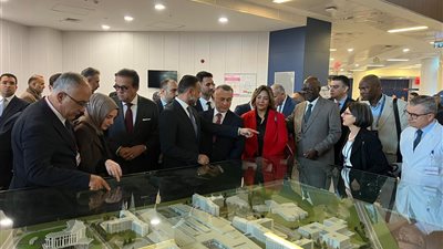 نائب رئيس الوزراء  وزير الصحة يلتقي كبير الأطباء بمستشفى «أنقرة بيلكنت سيتي» 