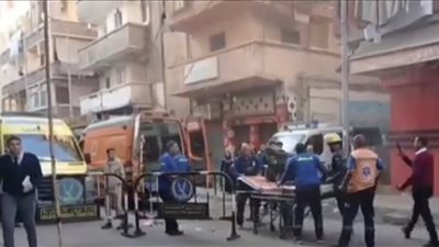بعد إصابة 3 أشخاص.. قرارات عاجلة من النيابة في انهيار عقار كرموز بالإسكندرية