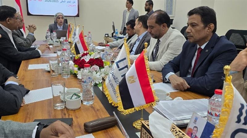 رئيس جامعة الأقصر