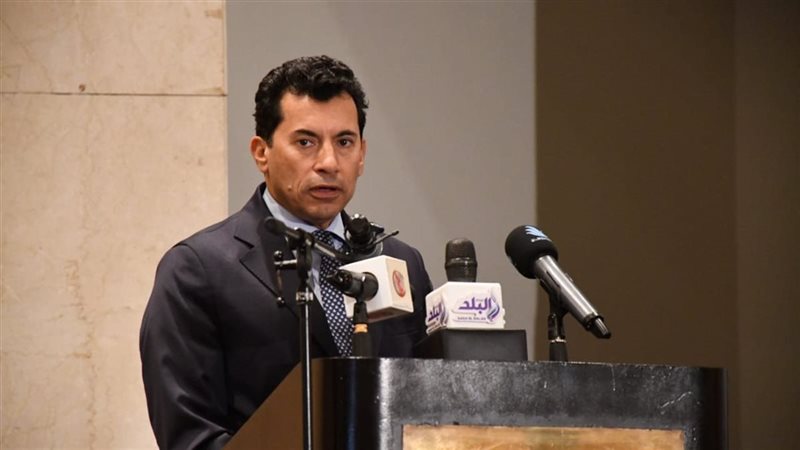 وزير الرياضة