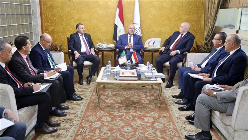 خلال اللقاء 