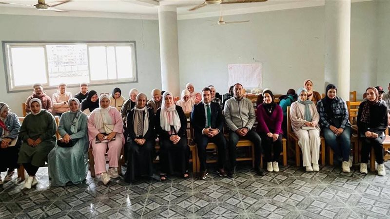 جانب من الندوه 