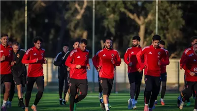 تفاصيل الاجتماع الفني لمباراة الأهلي والجيش الملكي في دوري أبطال إفريقيا 